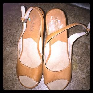 Micheal Kors Platform Sandals heels sold as it